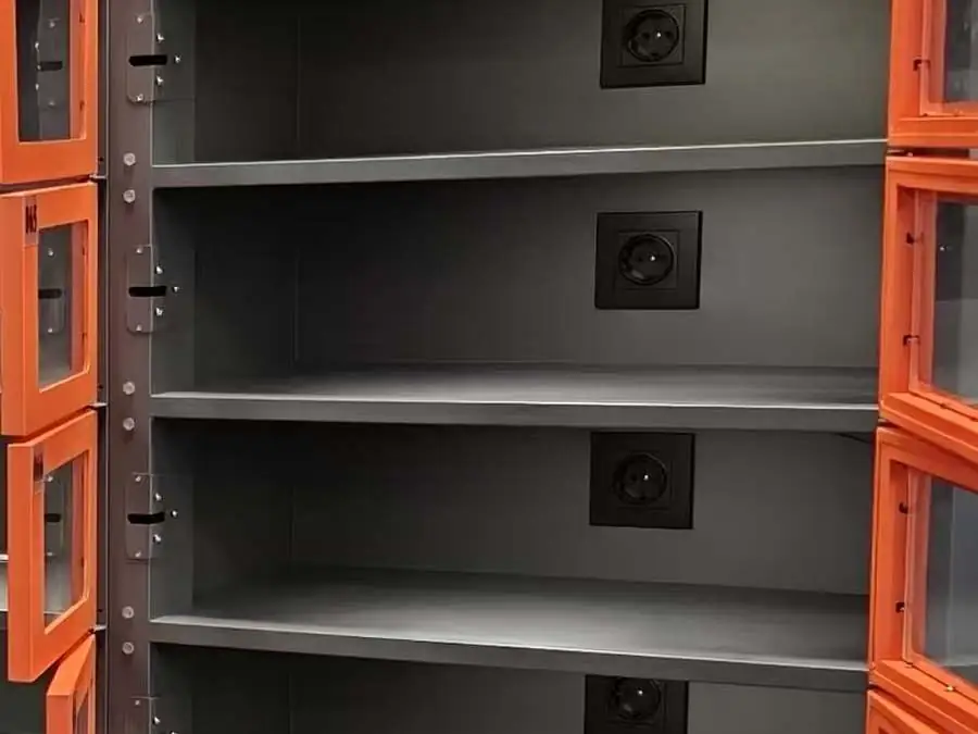 Vakken met eigen contactdoos